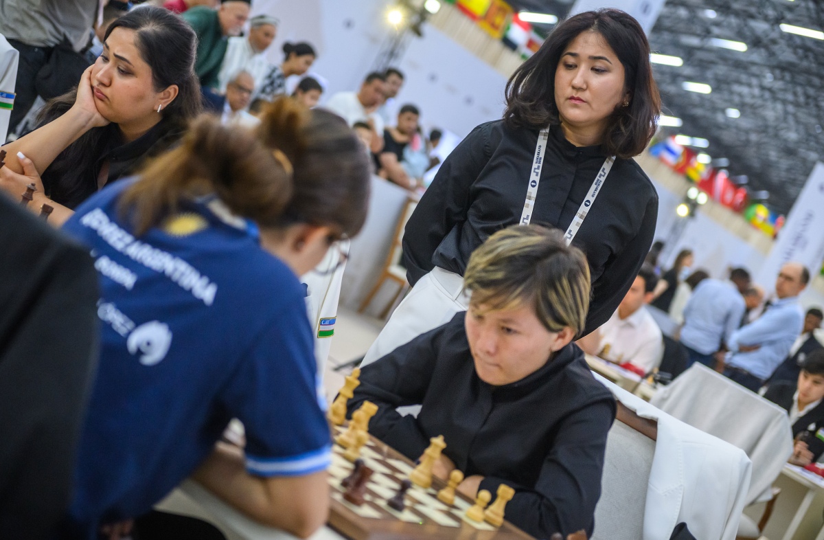 乌兹别克斯坦女队棋手Umida Omonova在第四轮赛场。